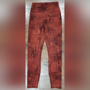Lululemon Wunder Train Graphic Contour Fit HR Tight 25", Size 4